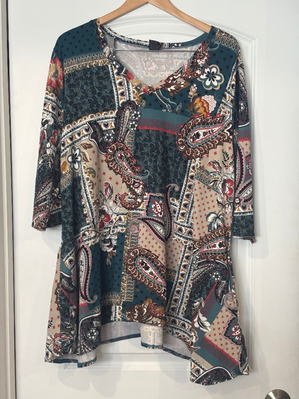 Lildy Boho Patchwork Paisley Tunic Top – Size 2XL/3XL (V-Neck, Asymmetric Hem)